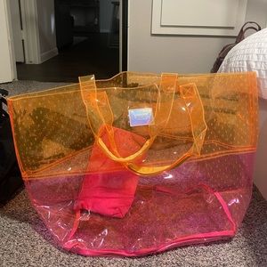 PINK oversized beach bag with medium sized coin purse